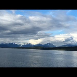 Meet your Posher, Hien